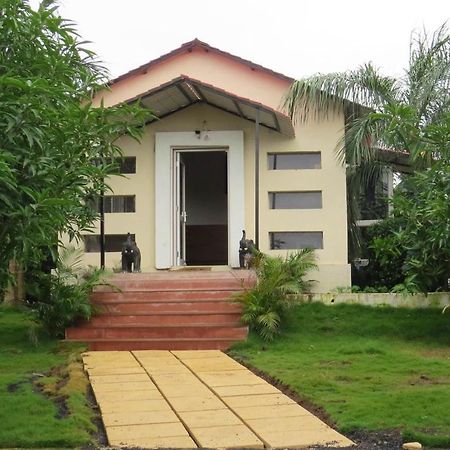 Wild Wadi Cottages Malanka Екстер'єр фото